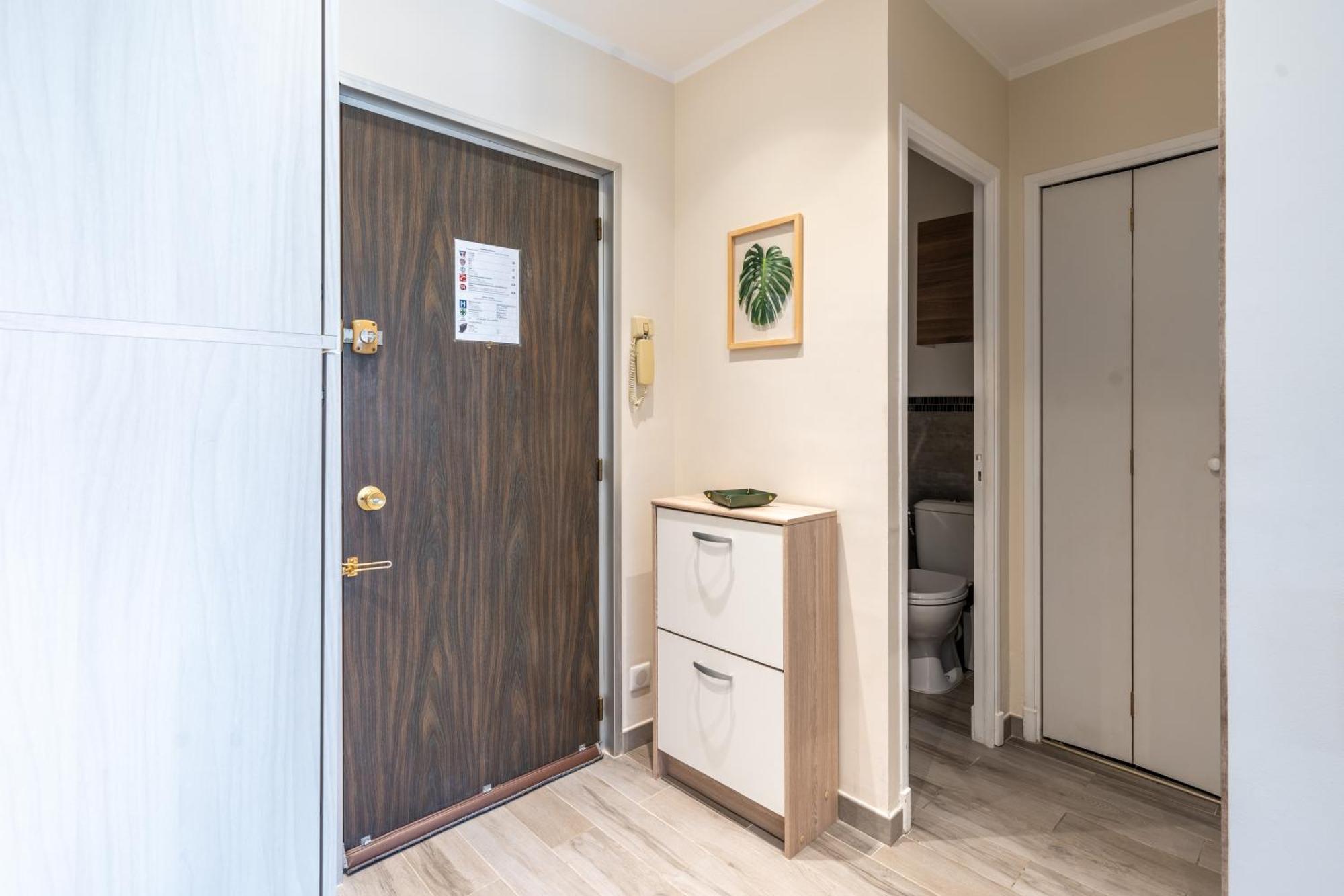 Fabuleux Appartement 2 Personnes Au Coeur De Menton, Climatise Et Proche Gares Routiere Et Sncf Exterior foto